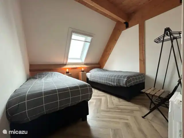 Domaine Janssloot/Âld Heach Hiem | Pays-Bas, Frise, Goëngahuizen - maison de vacances Chambre 3 avec 2 lits simples