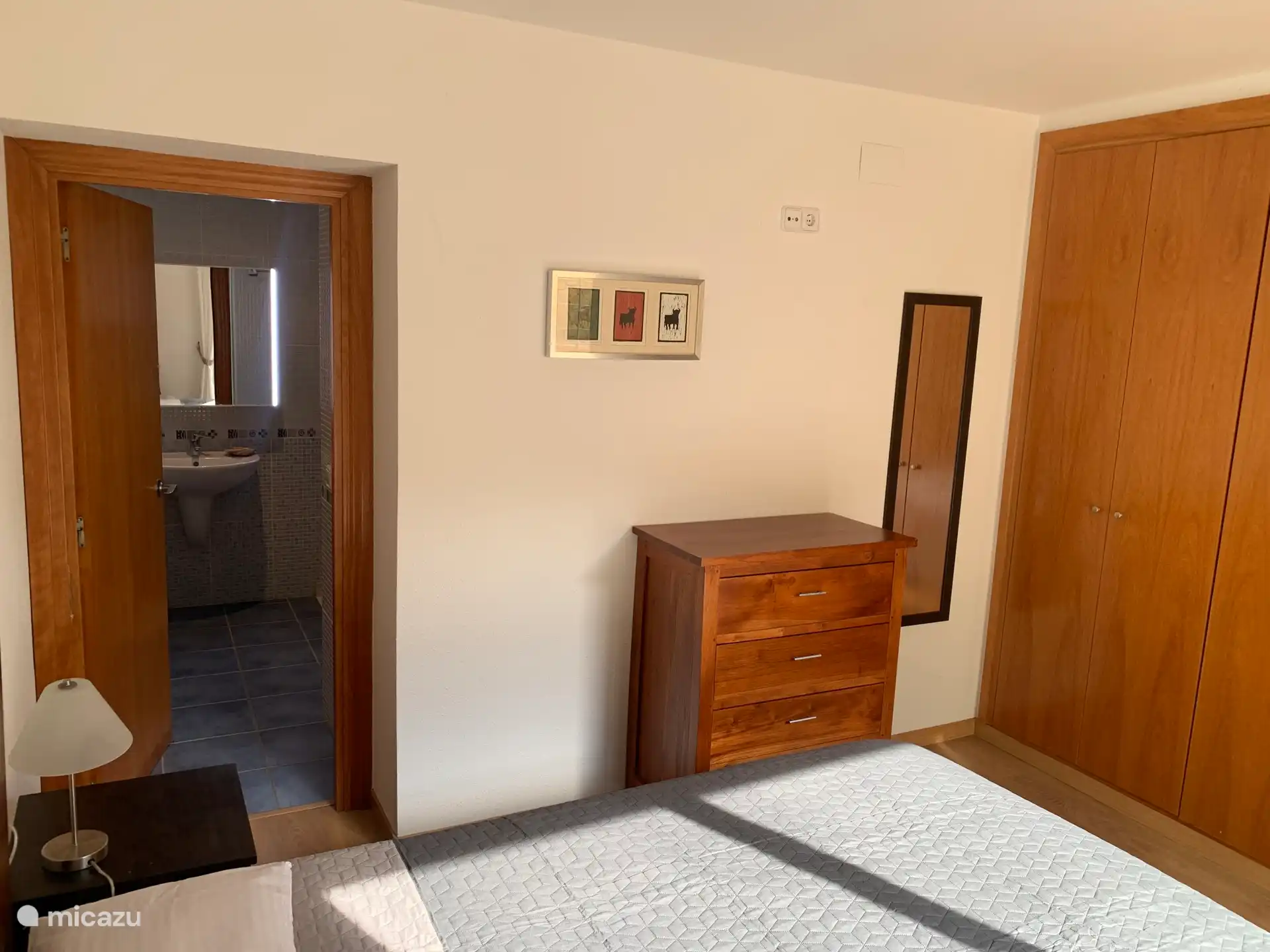 Bedroom 4 towards bathroom 3