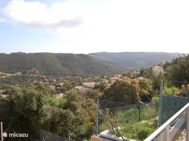 Location de Vacances Espagne, Costa Brava, Calonge, villa - Villa Valentina Vue sur les montagnes à droite