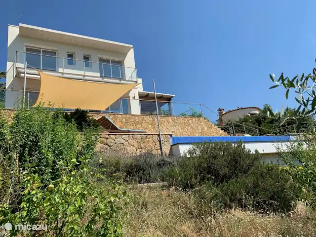 Location de Vacances Espagne, Costa Brava, Calonge, villa - Villa Valentina Villa Valentina vue du jardin