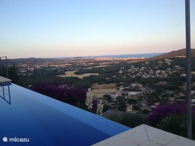 Location de Vacances Espagne, Costa Brava, Calonge, villa - Villa Valentina Vue mer le soir