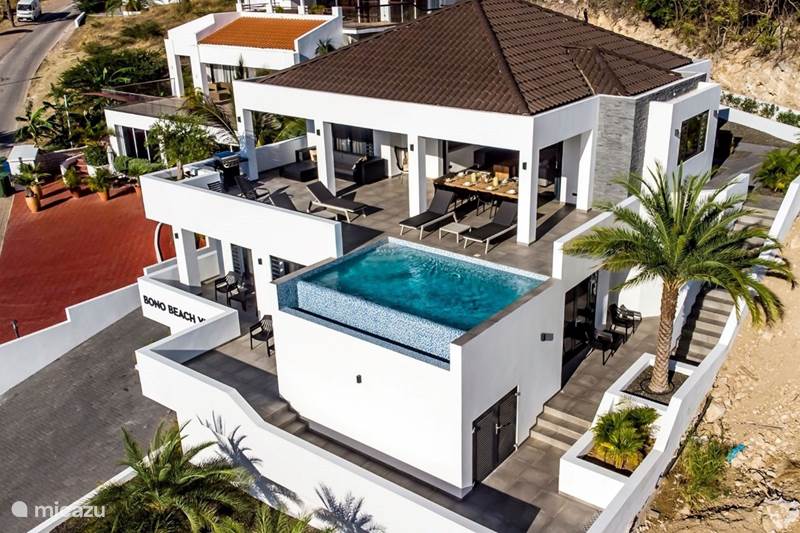 Vacation rental Curaçao, Curacao-Middle, Blue Bay Villa Bono Beach Villa