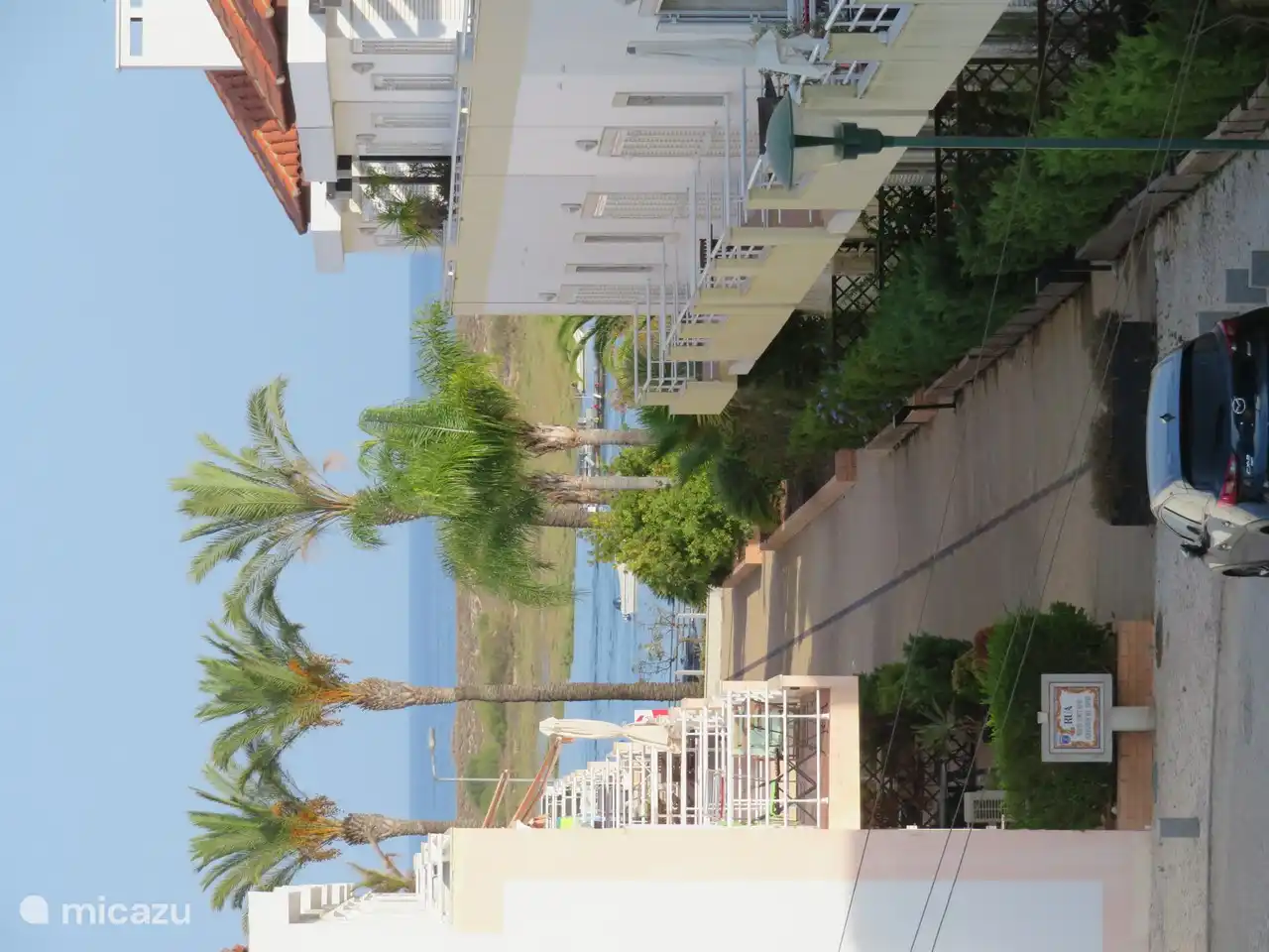 Vista al mar desde la terraza.