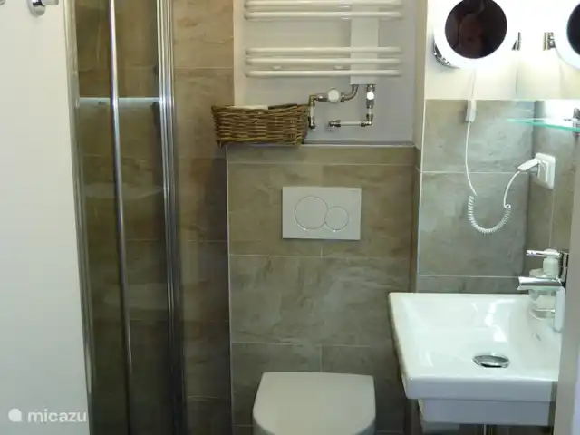 Strandvilla Juliana huren in Nederland, Noord-Holland, Julianadorp aan Zee - vakantiehuis badkamer