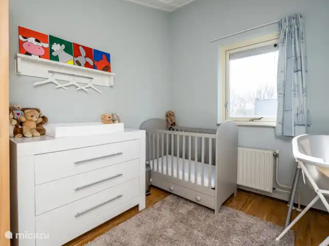 Digue | Pays-Bas, Zélande, Brouwershaven - maison de vacances Chambre bébé / enfants avec ameublement complet.