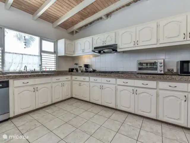 Location de Vacances Aruba, Pos Chiquito, Pos Chiquito, villa - Belle maison à 2 min de la plage cuisine
