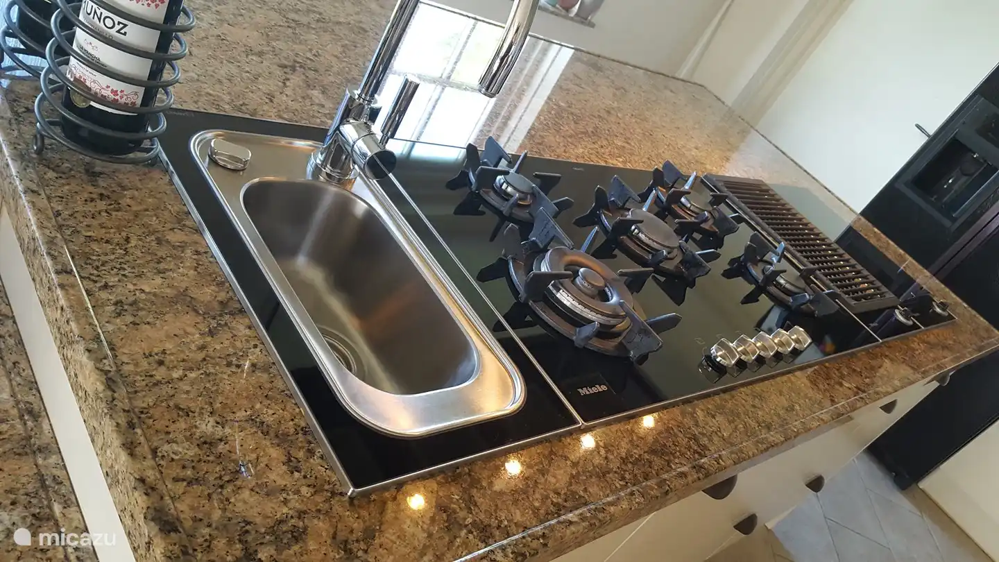 extensive cooking options available