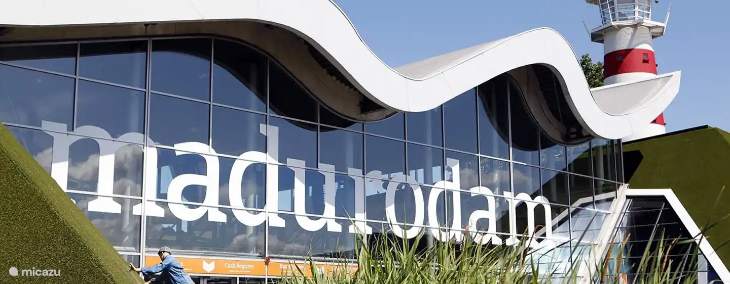 The Hague, Madurodam: 30 min.