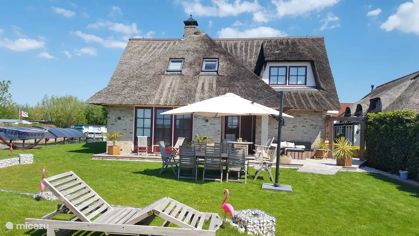 Villa Pura Vida: Enjoy life! in Netherlands, South Holland, Oude Ade - villa