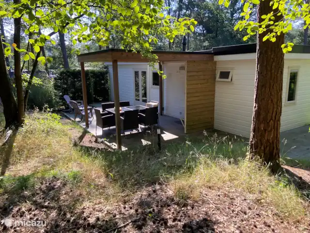 Chalet Búho Nival. En el borde del bosque en Países Bajos, Drente, Diever - chalet