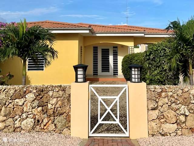 Maison de Vacances Bonaire, Bonaire, Playa Pariba - bungalow Villa 2 Courtyard Village
