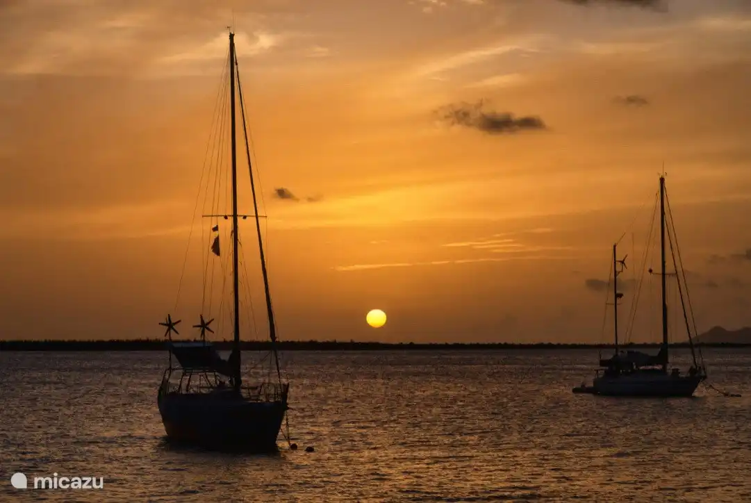 Beleef Bonaire met o.a. prachtige zonsondergangen op de boulevard van Kralendijk