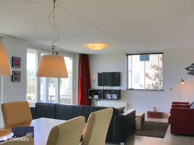 vida en la playa 1 en Países Bajos, Holanda del Norte, Callantsoog - casa vacacional sala de estar