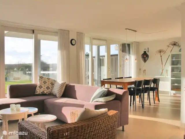 Beachlife 2 huren in Nederland, Noord-Holland, Callantsoog - vakantiehuis woonkamer
