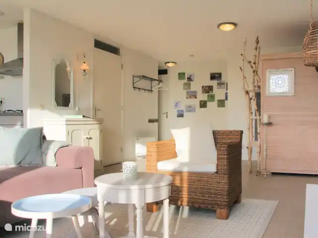 Beachlife 2 huren in Nederland, Noord-Holland, Callantsoog - vakantiehuis woonkamer