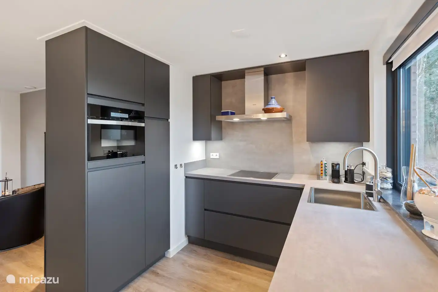 Im Kühlschrank befindet sich ein kleines Gefrierfach