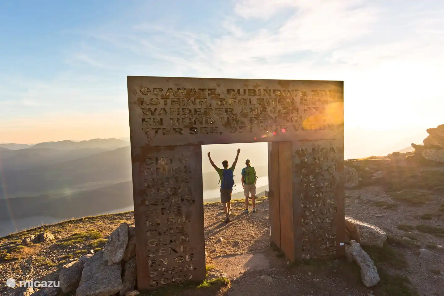 Granattor mit Blick auf den Millstätter See, in unserem Hinterhof!