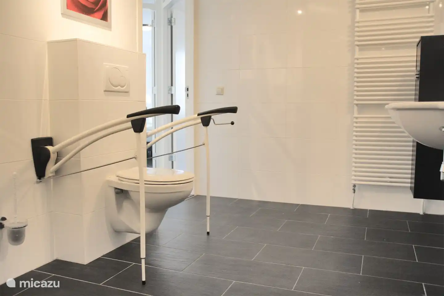 Badezimmer sehr behindertengerecht