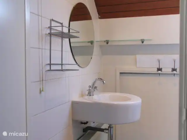 Appartement Place du Village | Pays-Bas, Hollande du Nord, Callantsoog - appartement salle de bain avec lavabo et douche