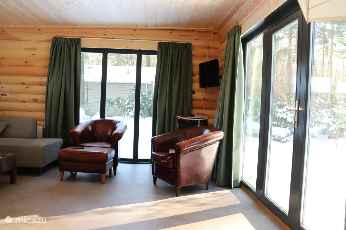 Wohnzimmer mit Sitzecke