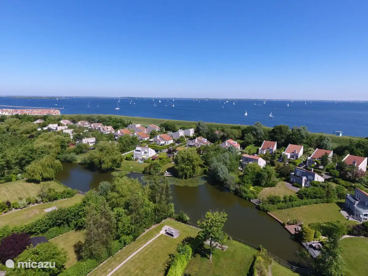 Vakantiehuis ligt op 125 meter van het Grevelingenmeer