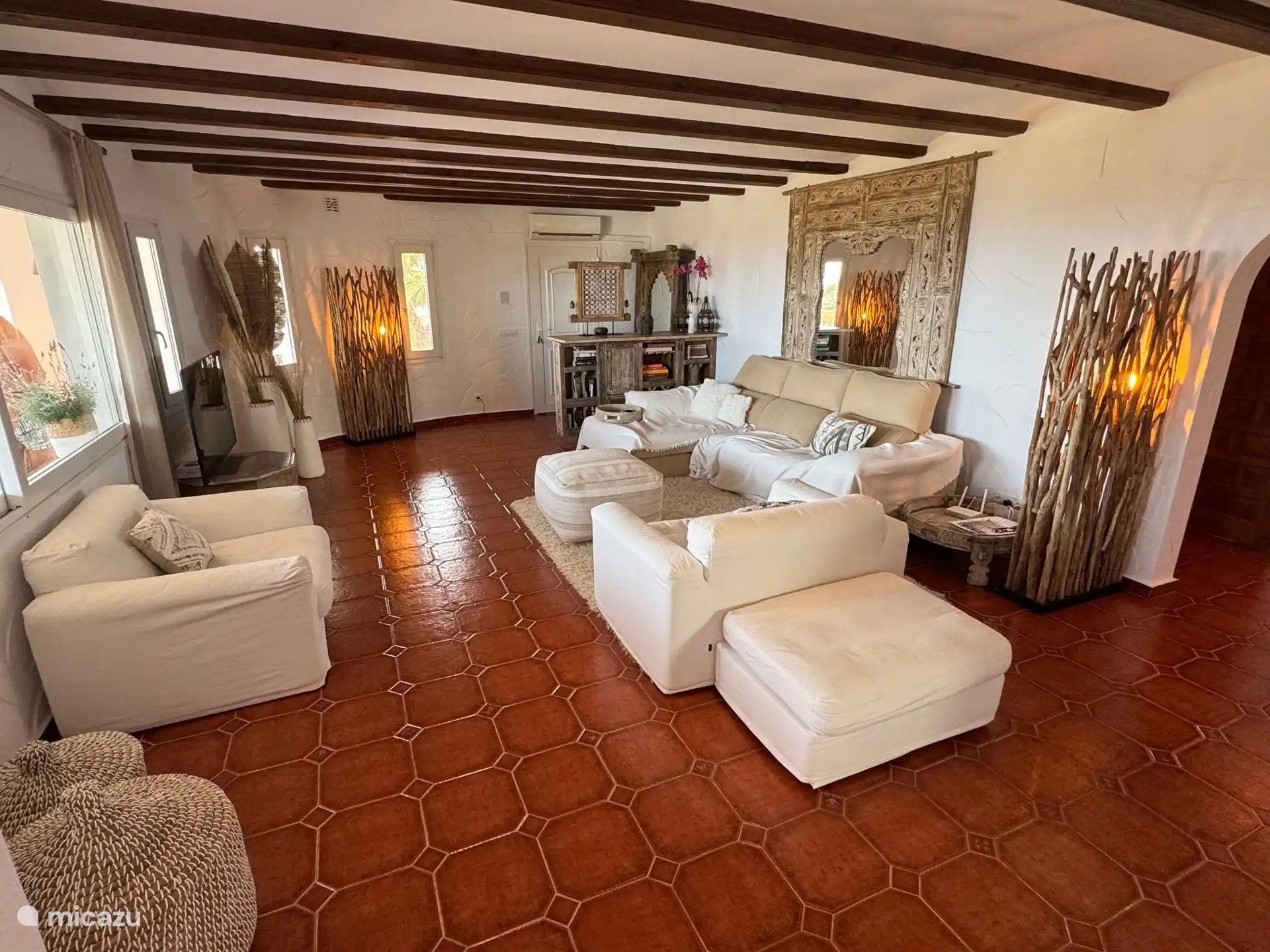 Spacious and attractive living room