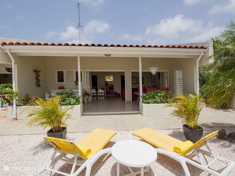 Maison de Vacances Curaçao, Banda Ariba (est), Jan Sofat Bungalow Complexe Aqualife Nr.177