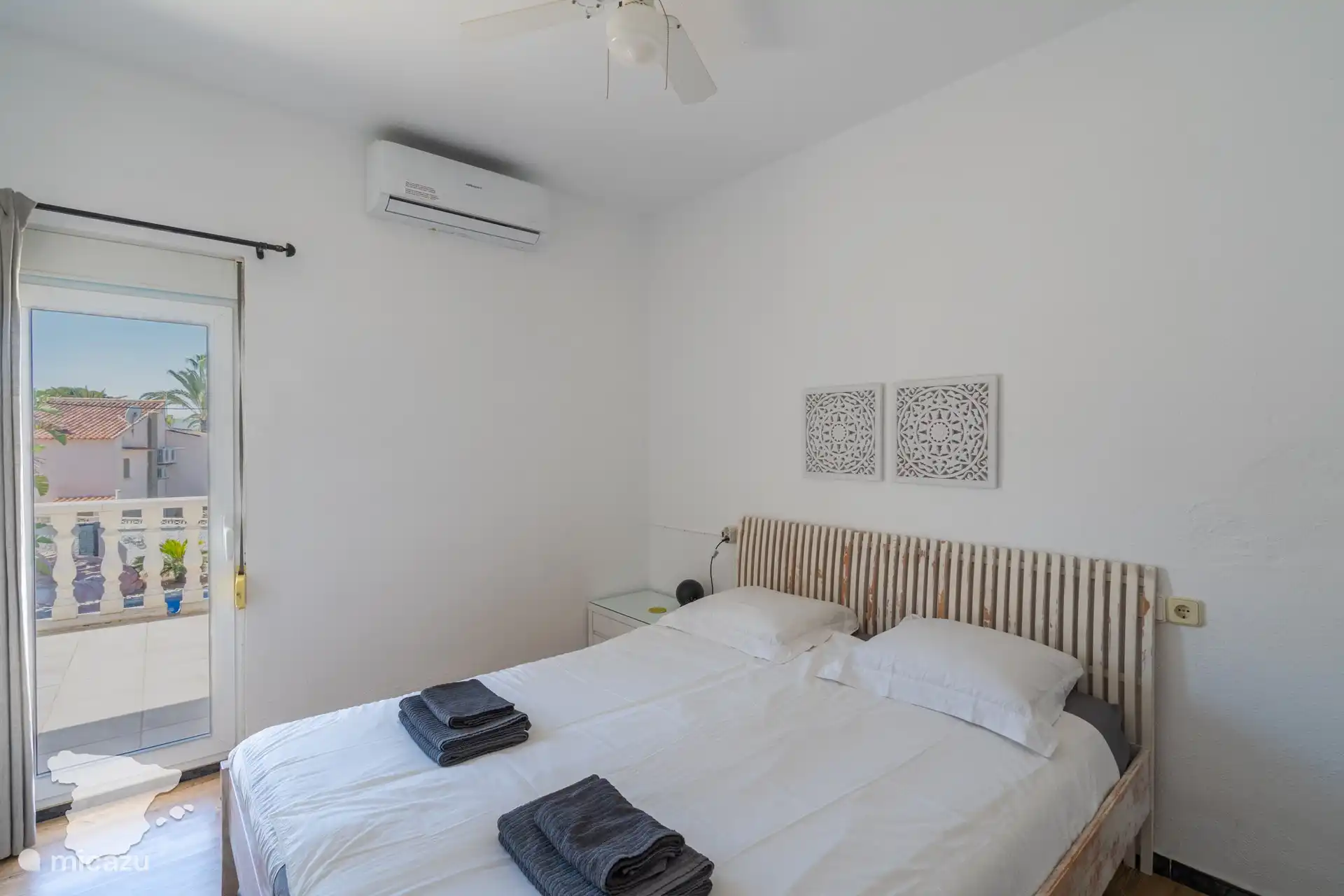 Chambre 2 - à l'étage - maison principale