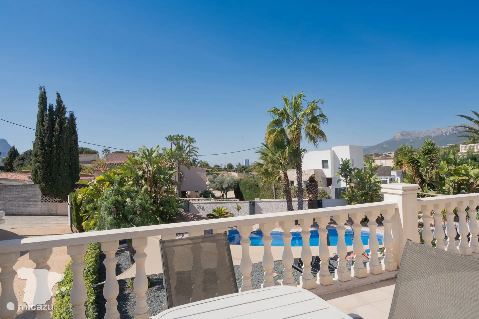 Balcon chambres 1 et 2 avec vue