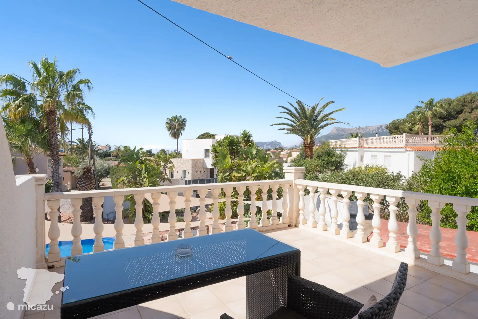 Balcon Studio 1- à l'étage