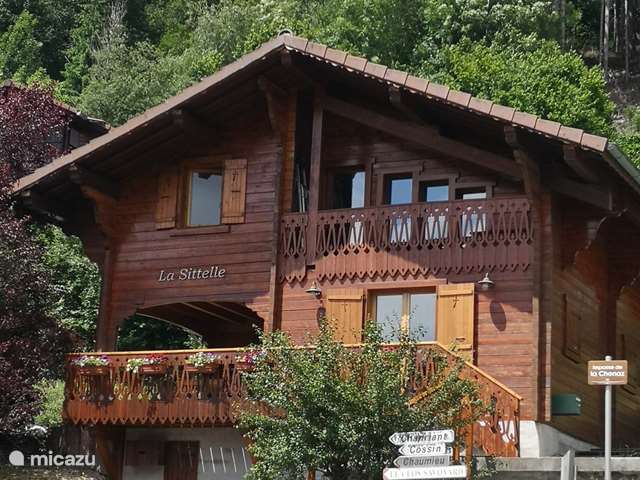 Vakantiehuis Frankrijk, Haute-Savoie, Verchaix - chalet La Sittelle - zomer en winter
