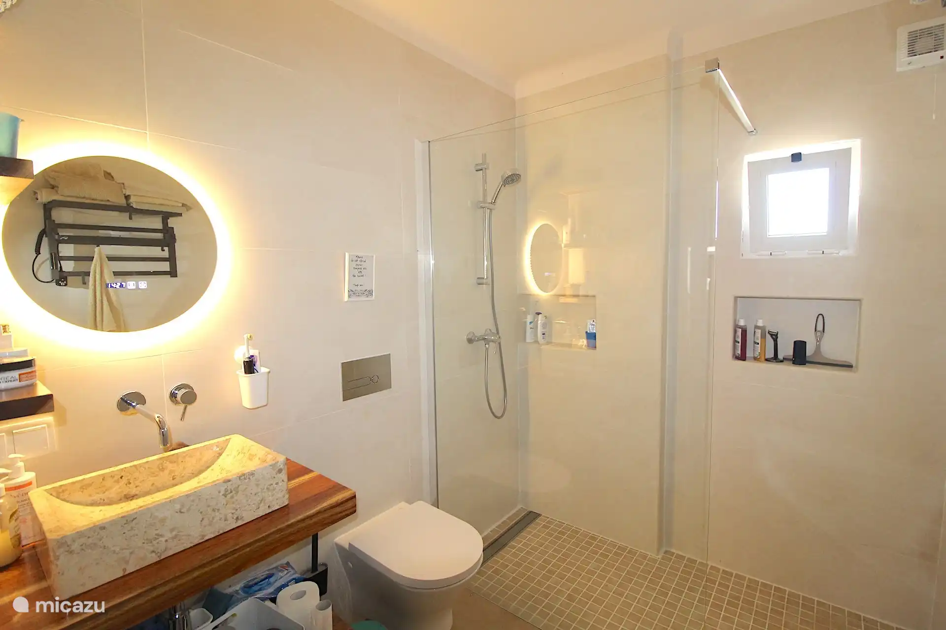 Badezimmer Erdgeschoss