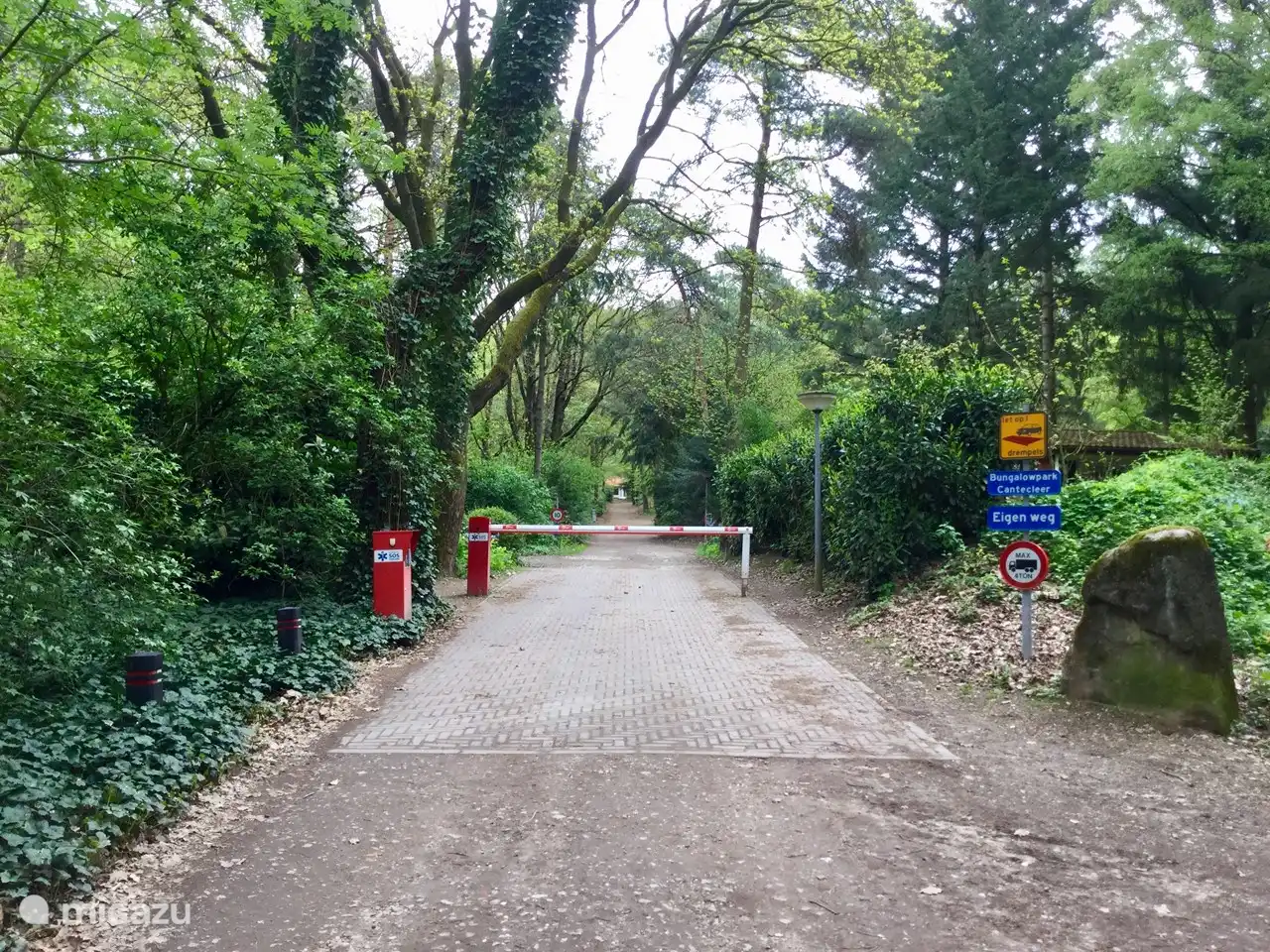 Entrada parque Cantecleer.