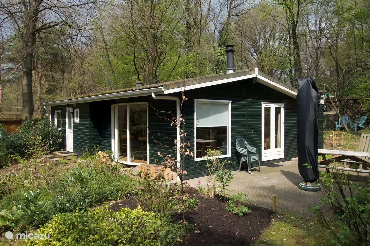 Terraza al sol, pero siempre hay un lugar a la sombra.