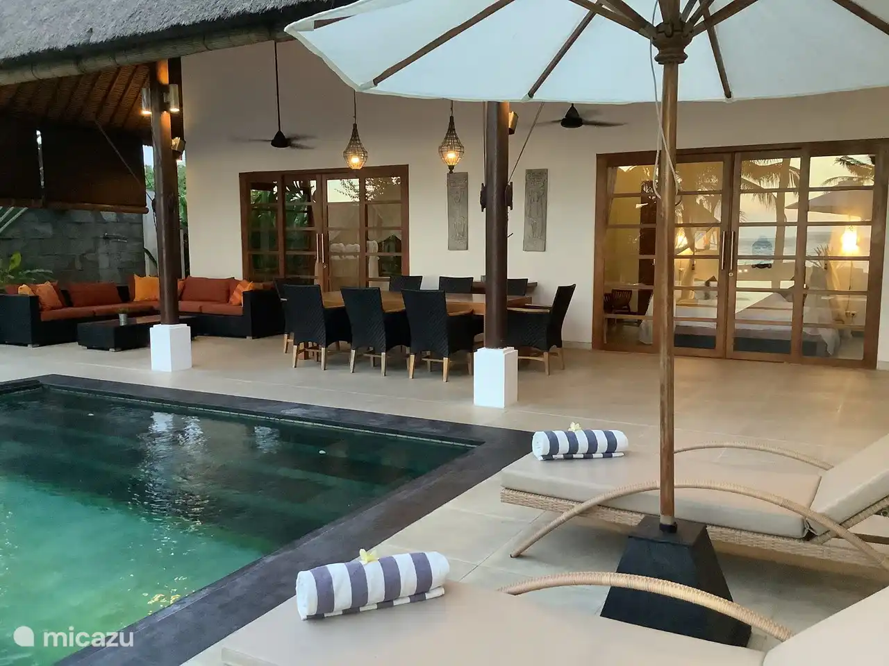 Sitzmöglichkeiten überdachte Terrasse