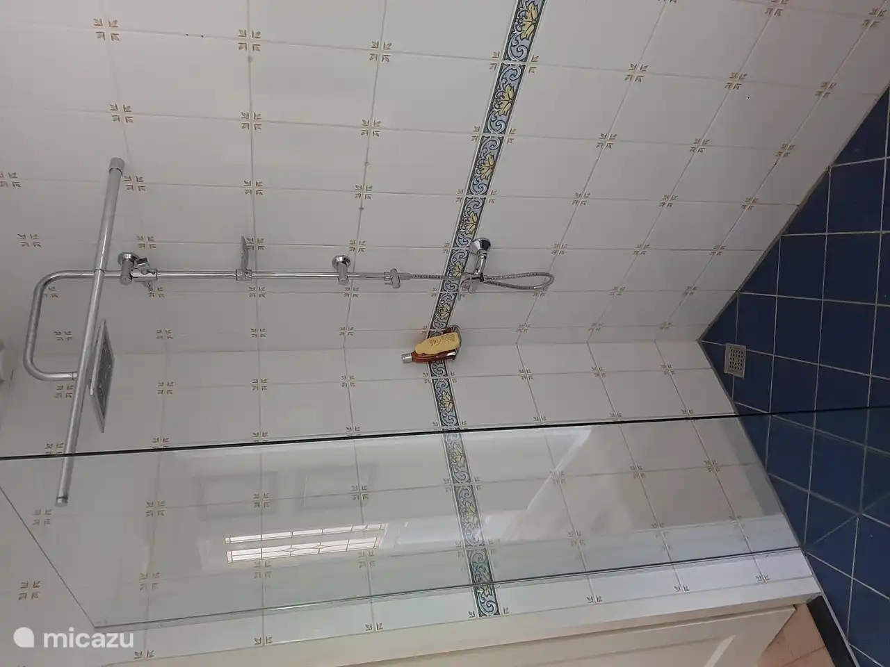 Die ebenerdige Dusche