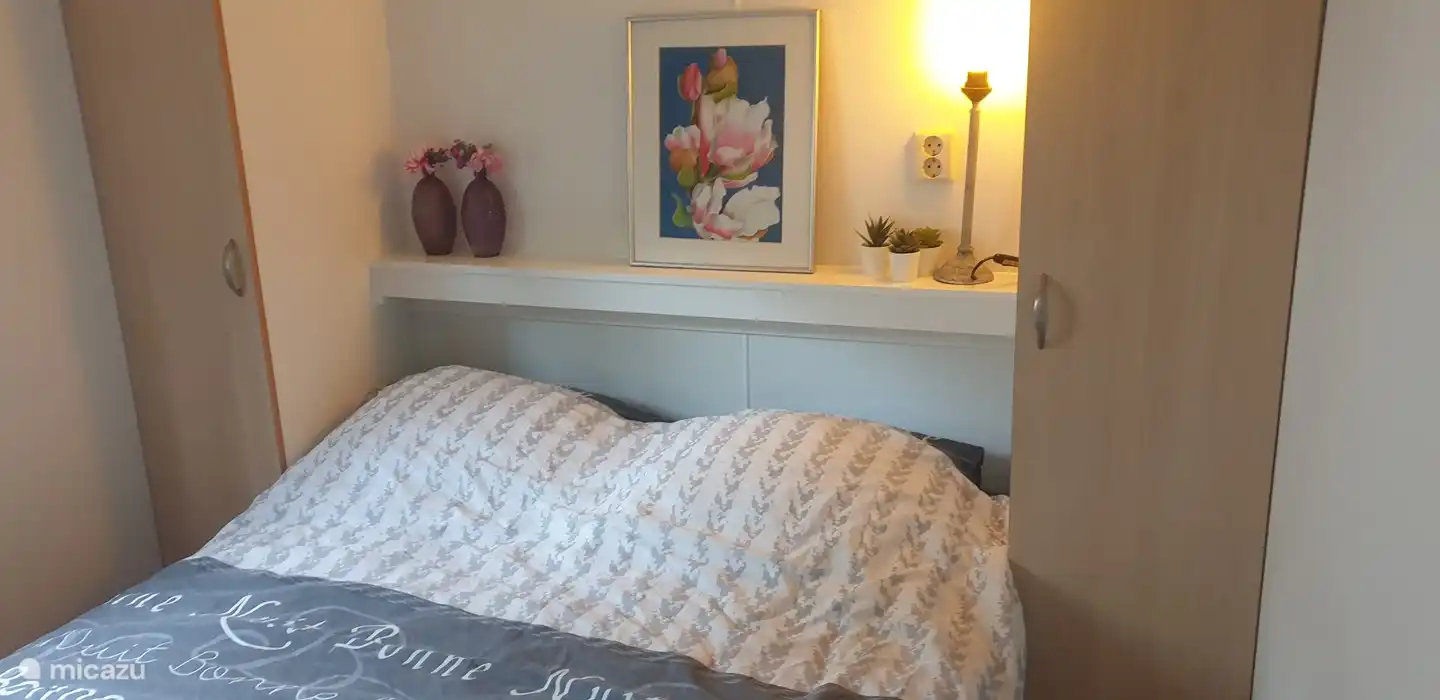 2-Personen-Schlafzimmer mit viel Stauraum