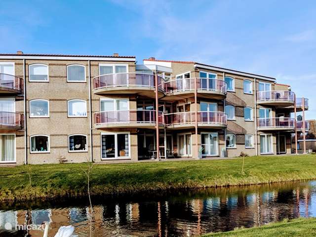 Holiday home in Netherlands, North Holland, Julianadorp at Sea - apartment Windkracht 13