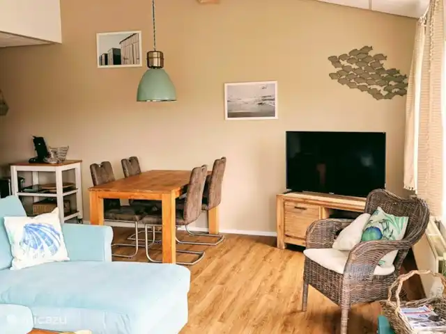 Location de Vacances Pays-Bas, Hollande du Nord, Julianadorp aan Zee, appartement - Windkracht 13 salon avec TV