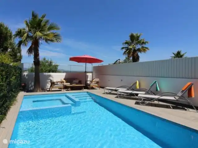 Maison Mathilde | Portugal, Algarve, Ferragudo - maison mitoyenne Maison Mathilde | Portugal, Algarve, Ferragudo - maison mitoyenne
