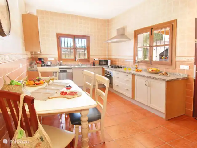 Villa Las Palomeras | Espagne, Costa del Sol, Comares - villa Cuisine entièrement équipée et moderne.