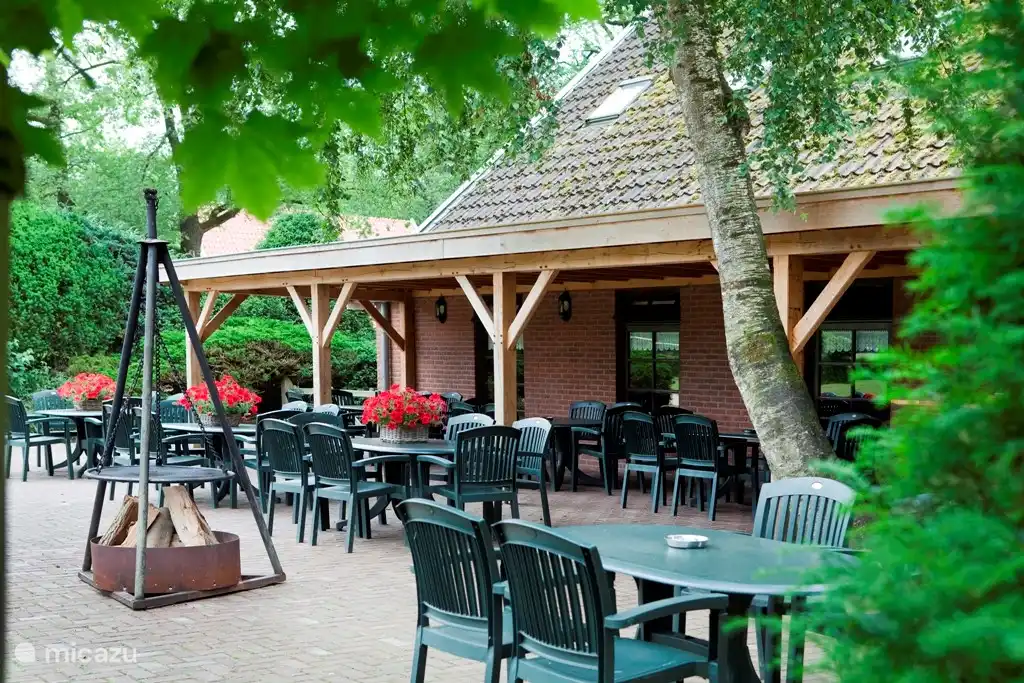 Dachte Gartenterrasse.