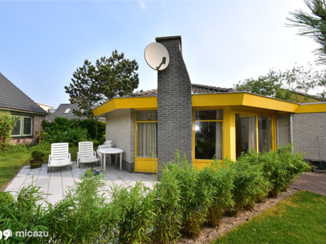 Holiday home in Netherlands, North Holland, Julianadorp at Sea – bungalow Starfish 7 Julianadorp aan Zee.