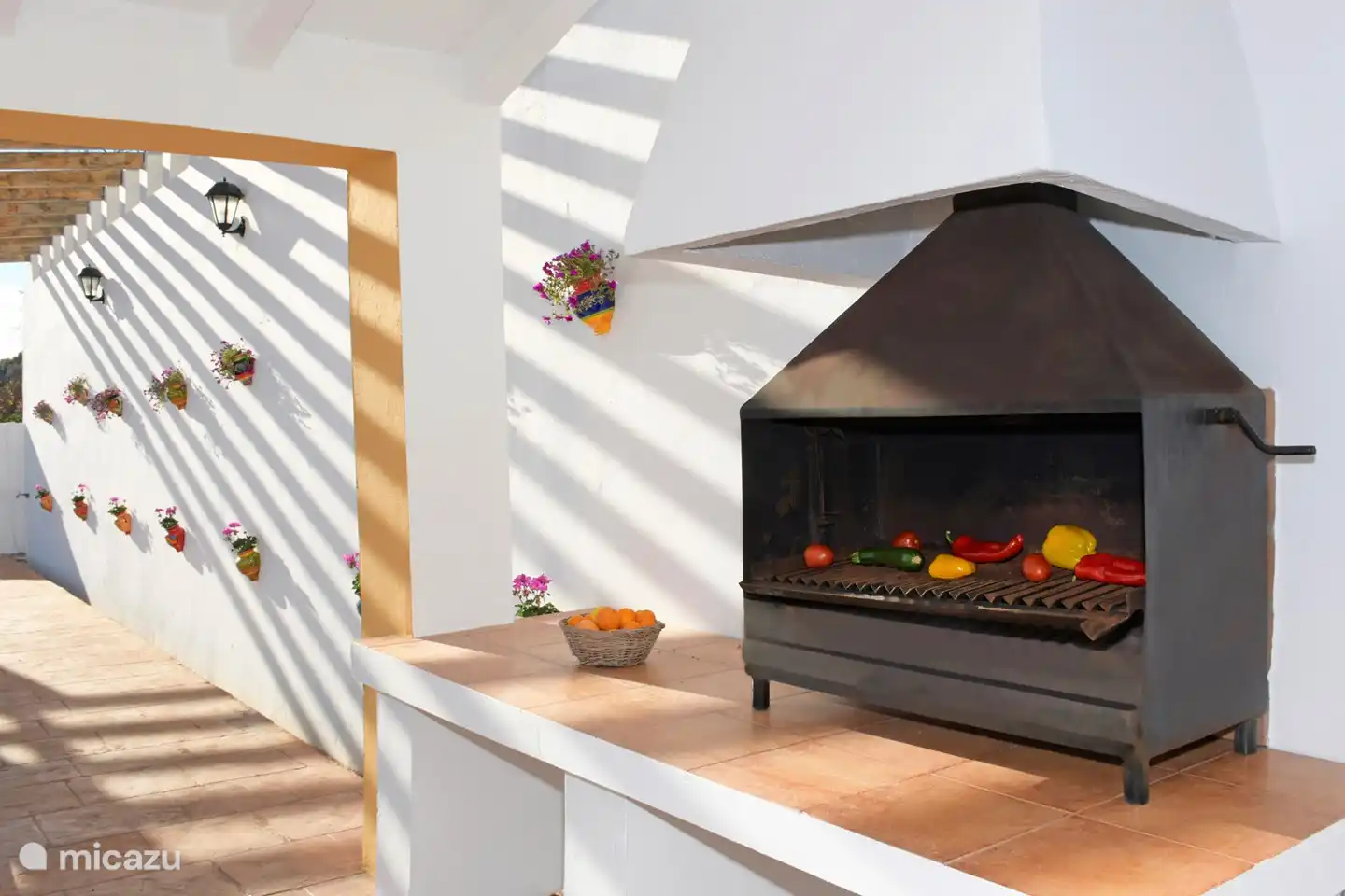 Kochen Sie lokale, frische Zutaten auf dem Grill!