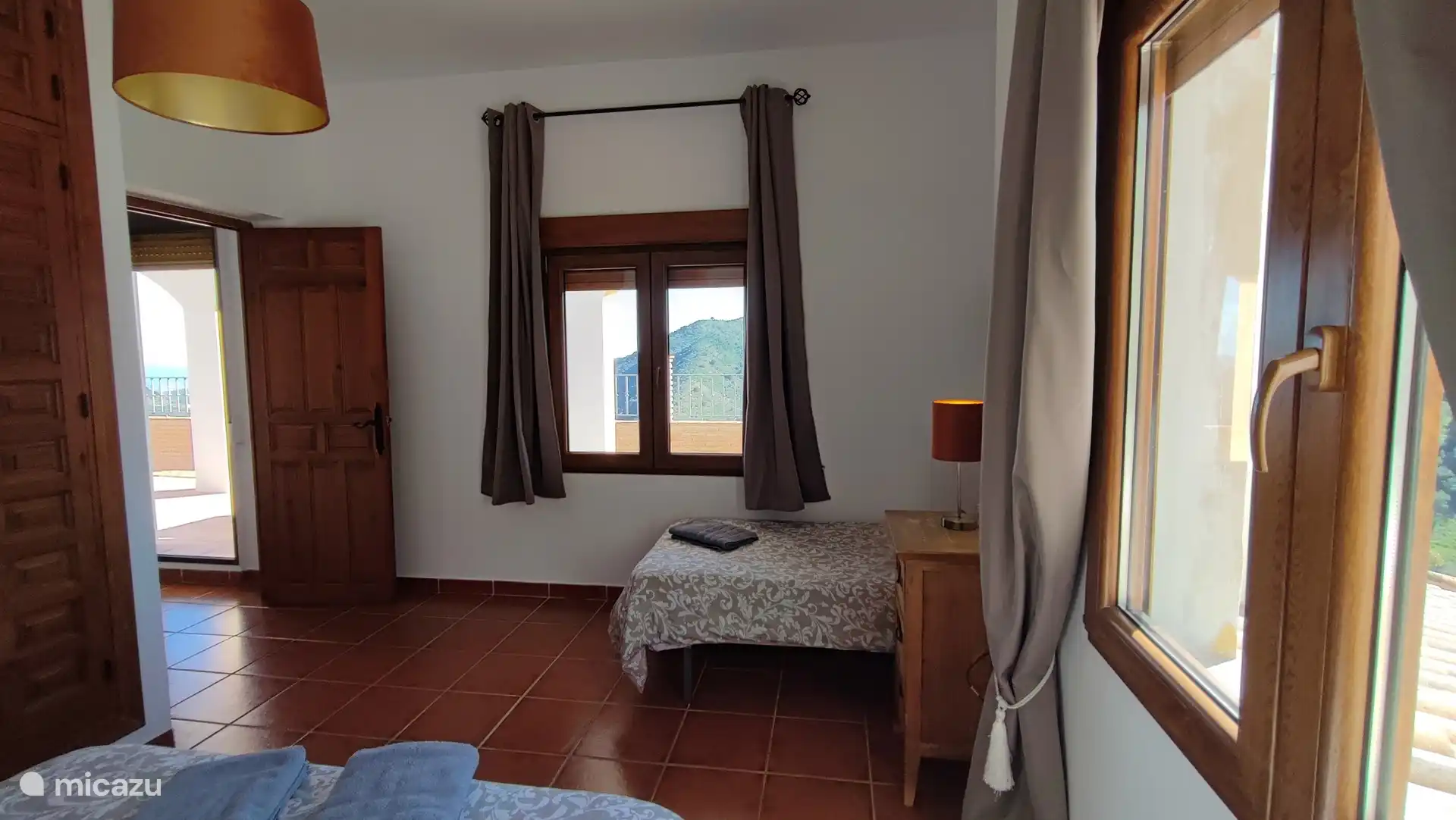 Schlafzimmer mit Terrasse