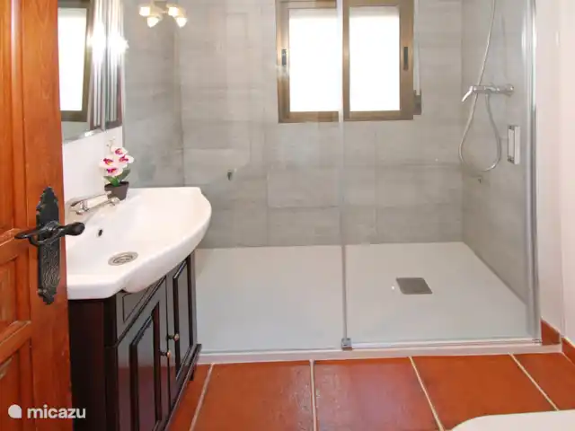 Villa José 2 en España, Costa del Sol, Comares - villa Baño con ducha maravillosa!