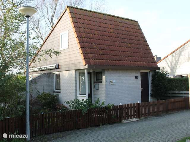 Holiday home in Netherlands, North Holland, Julianadorp - holiday house Westwind