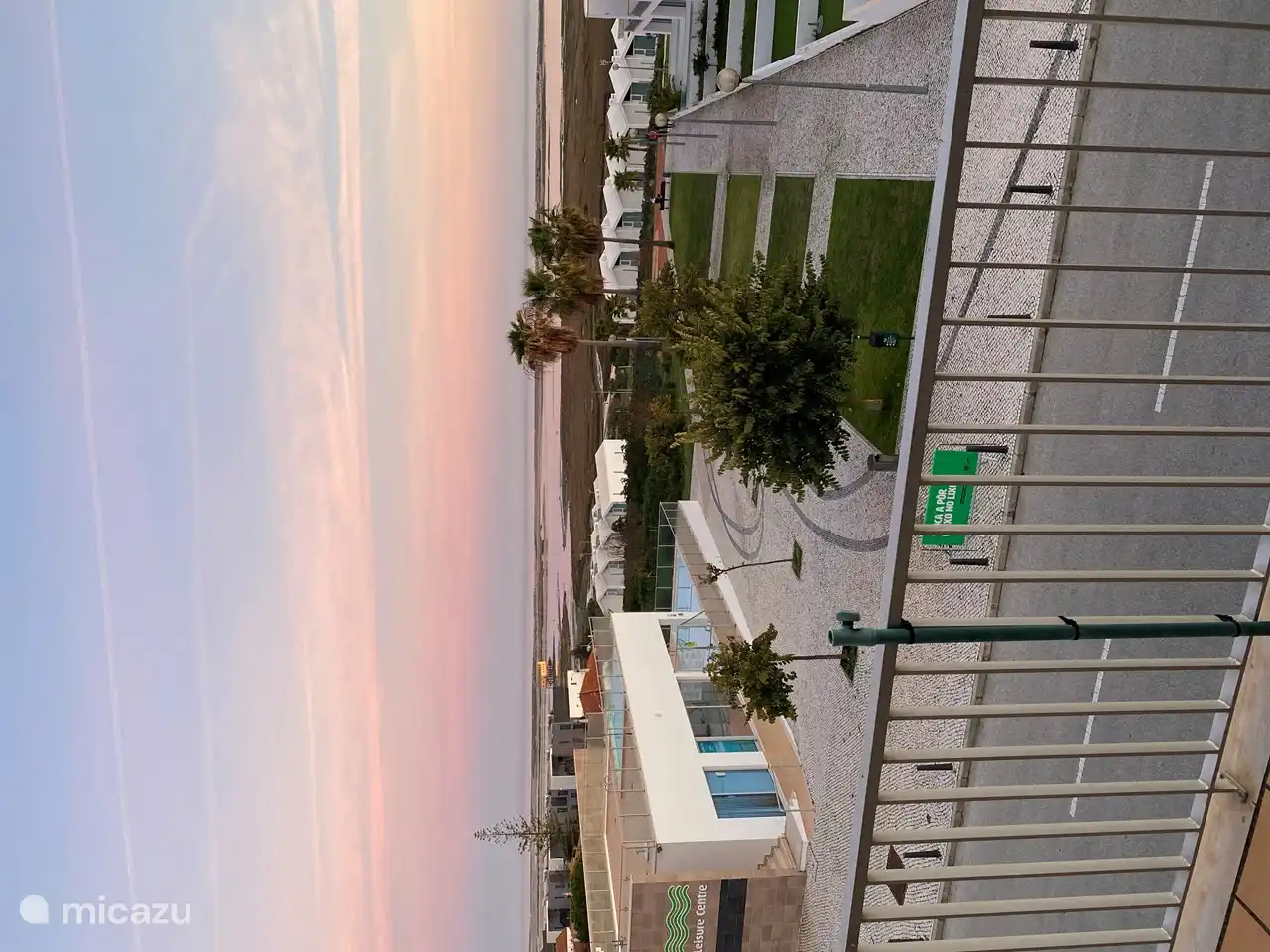 puesta de sol desde el balcón del apartamento Bea Vista Fuseta