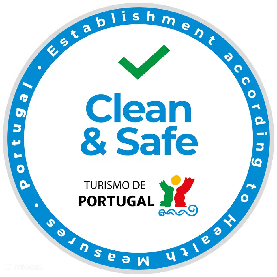 Trabajamos de acuerdo con el certificado de limpieza y seguridad y hemos completado con éxito el curso.