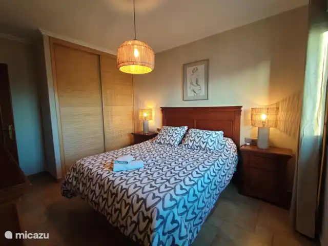 Isla de Benalmádena 1 en España, Costa del Sol, Benalmádena - penthouse Mucho espacio de almacenamiento en los dormitorios.